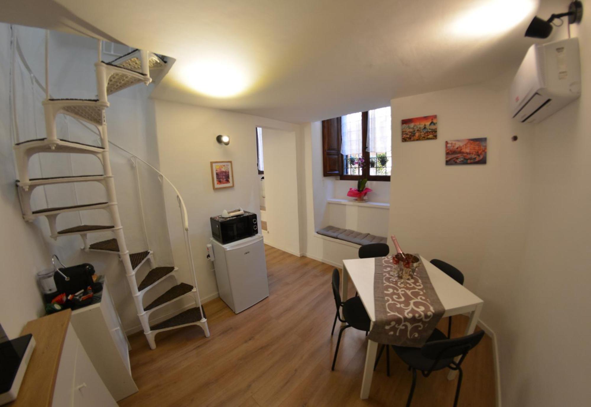 Petit Loft De Vatican * Rom